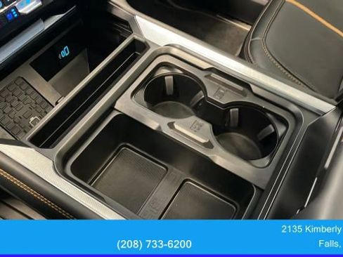 Used 2024 Ford F350 Platinum image 37