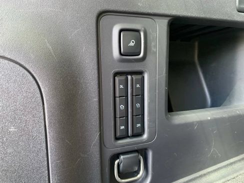 Certified 2025 Ford Expedition Active AWD/4WD image 7