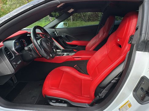 Used 2016 Chevrolet Corvette Z06 w/ 2LZ Preferred Equipment Group RWD image 15