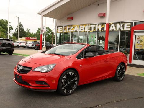 Used 2017 Buick Cascada Sport Touring FWD image 9