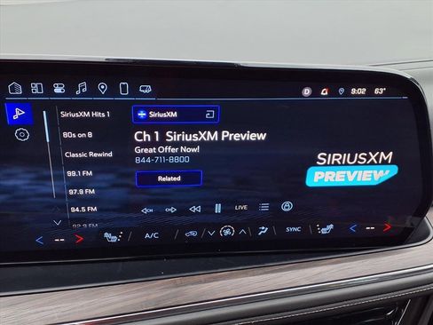 Used 2025 Chevrolet Tahoe LT image 4