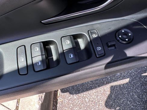 Used 2023 Hyundai Elantra N Line FWD image 9
