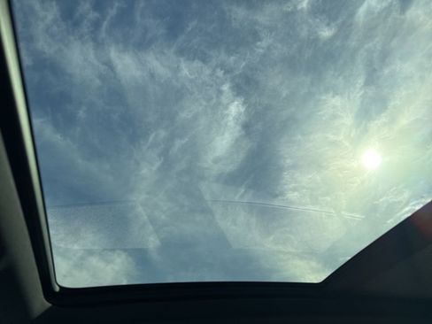 New 2026 Volkswagen Tiguan SE R-Line image 31