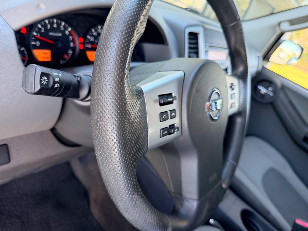 Used 2014 Nissan Xterra X AWD/4WD image 17