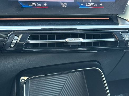 Used 2023 BMW X1 xDrive28i image 23