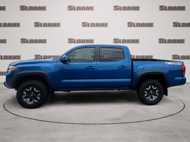 Used 2017 Toyota Tacoma TRD Off-Road w/ Premium & Technology Package AWD/4WD image 2