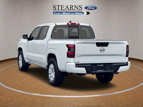 Used 2022 Nissan Frontier SV AWD/4WD image 18