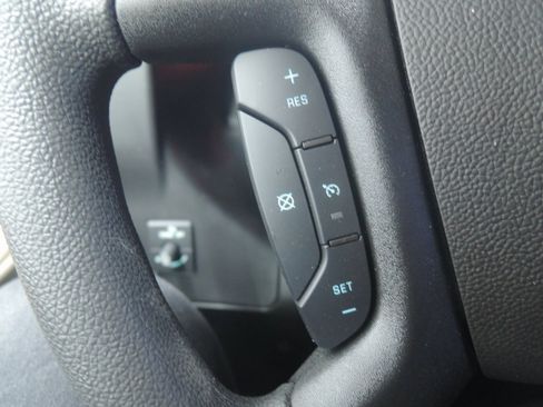 New 2026 Chevrolet Express 2500 Work Van w/ Driver Convenience Package image 14