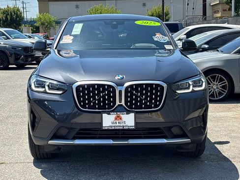 Used 2025 BMW X4 xDrive30i w/ Premium Package AWD/4WD image 7