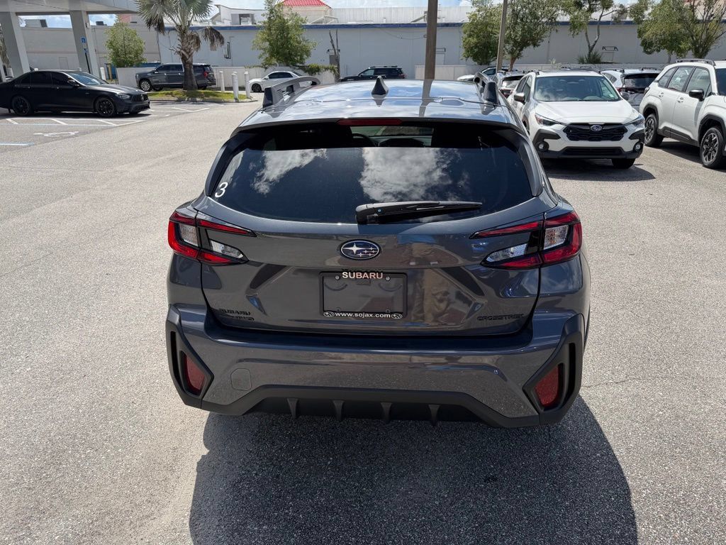 Used 2026 Subaru Crosstrek 2.5i Premium AWD/4WD image 6