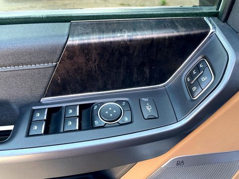 Used 2023 Ford F250 Lariat w/ Tow Technology Package image 30