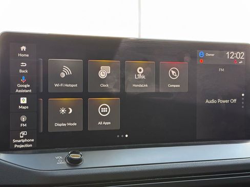 Used 2023 Honda Accord Touring image 10