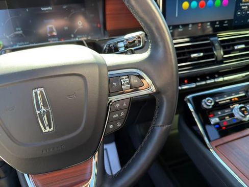 Used 2024 Lincoln Navigator Reserve image 48