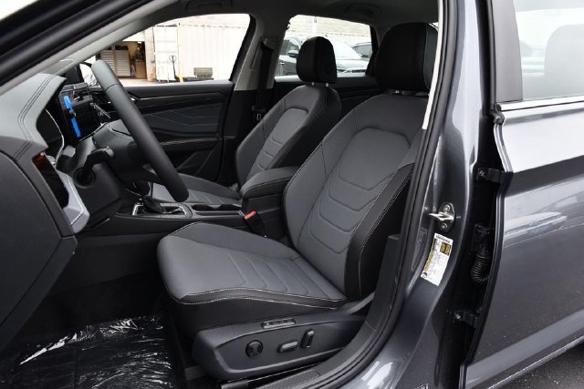 New 2027 Volkswagen Jetta SEL FWD image 20