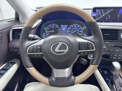 Used 2018 Lexus RX 350L FWD image 19
