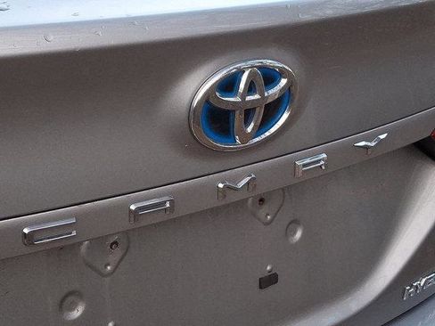 Certified 2021 Toyota Camry LE image 6