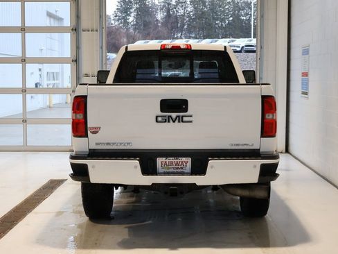 Certified 2016 GMC Sierra 3500 Denali w/ Duramax Plus Package image 9