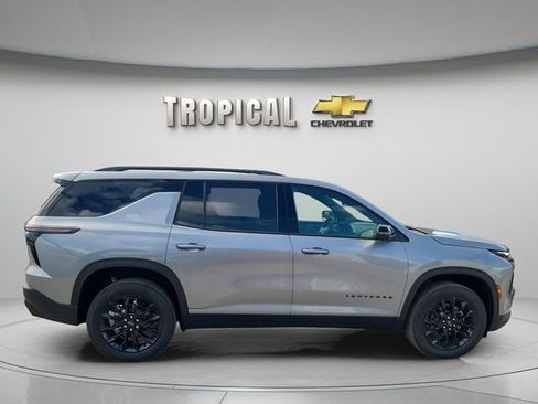 New 2026 Chevrolet Traverse LT w/ Midnight/Sport Edition FWD image 6