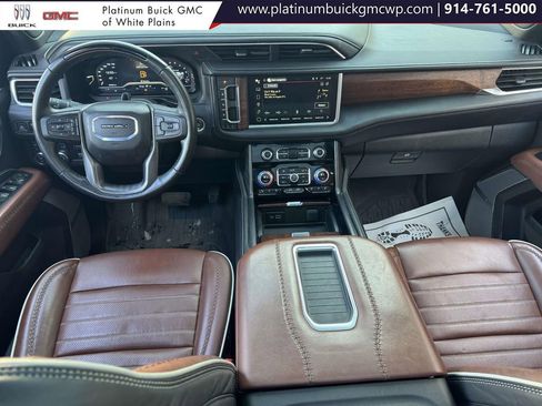 Used 2024 GMC Yukon XL Denali Ultimate image 12