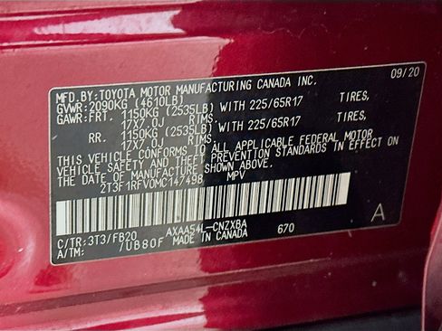 Used 2021 Toyota RAV4 LE image 12