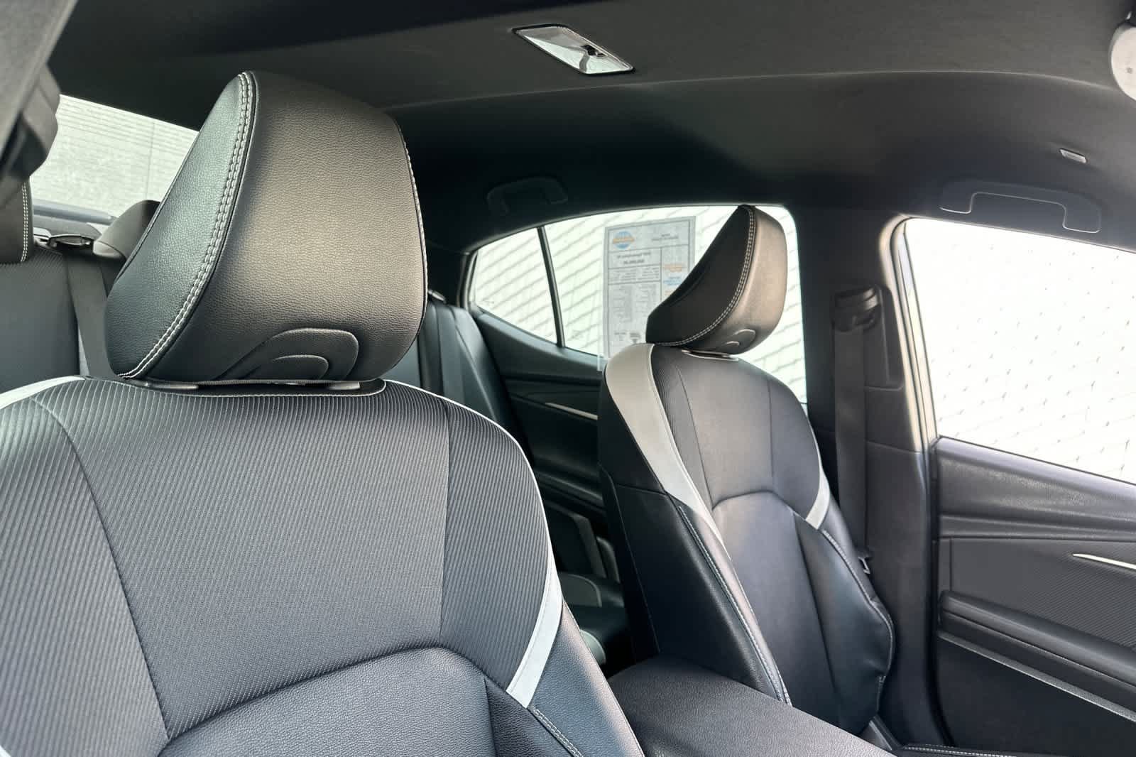 Used 2025 Toyota Camry SE FWD image 18