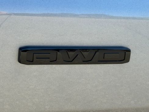 New 2026 GMC Acadia Elevation w/ Black Edition AWD/4WD image 10