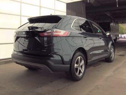 Used 2024 Ford Edge SEL w/ Convenience Package AWD/4WD image 5