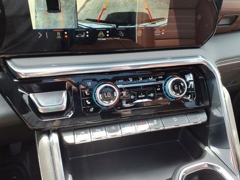New 2026 GMC Sierra 1500 Denali Ultimate AWD/4WD image 19
