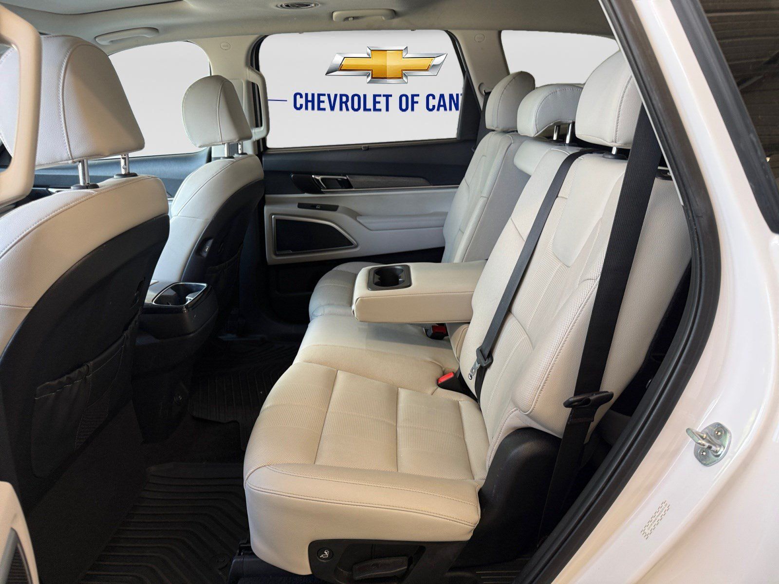Used 2022 Kia Telluride EX FWD image 19