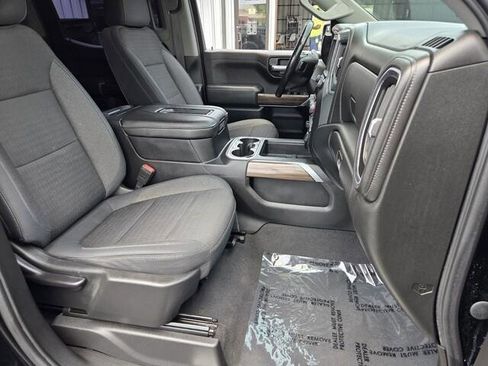 Used 2019 Chevrolet Silverado 1500 LT Trail Boss AWD/4WD image 21