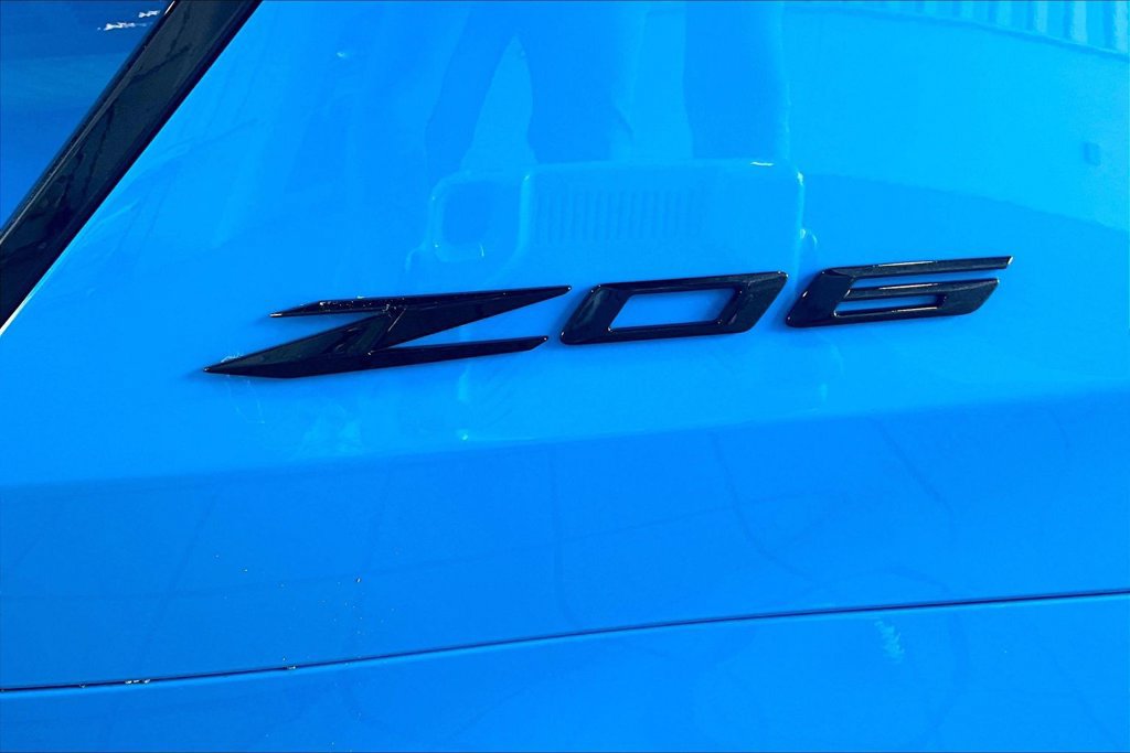 Used 2024 Chevrolet Corvette Z06 RWD image 14