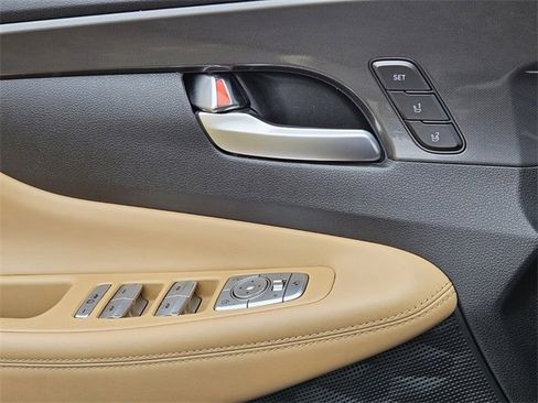 Used 2022 Hyundai Santa Fe Calligraphy image 26