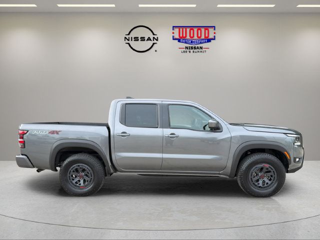 Used 2026 Nissan Frontier PRO-4X AWD/4WD image 2