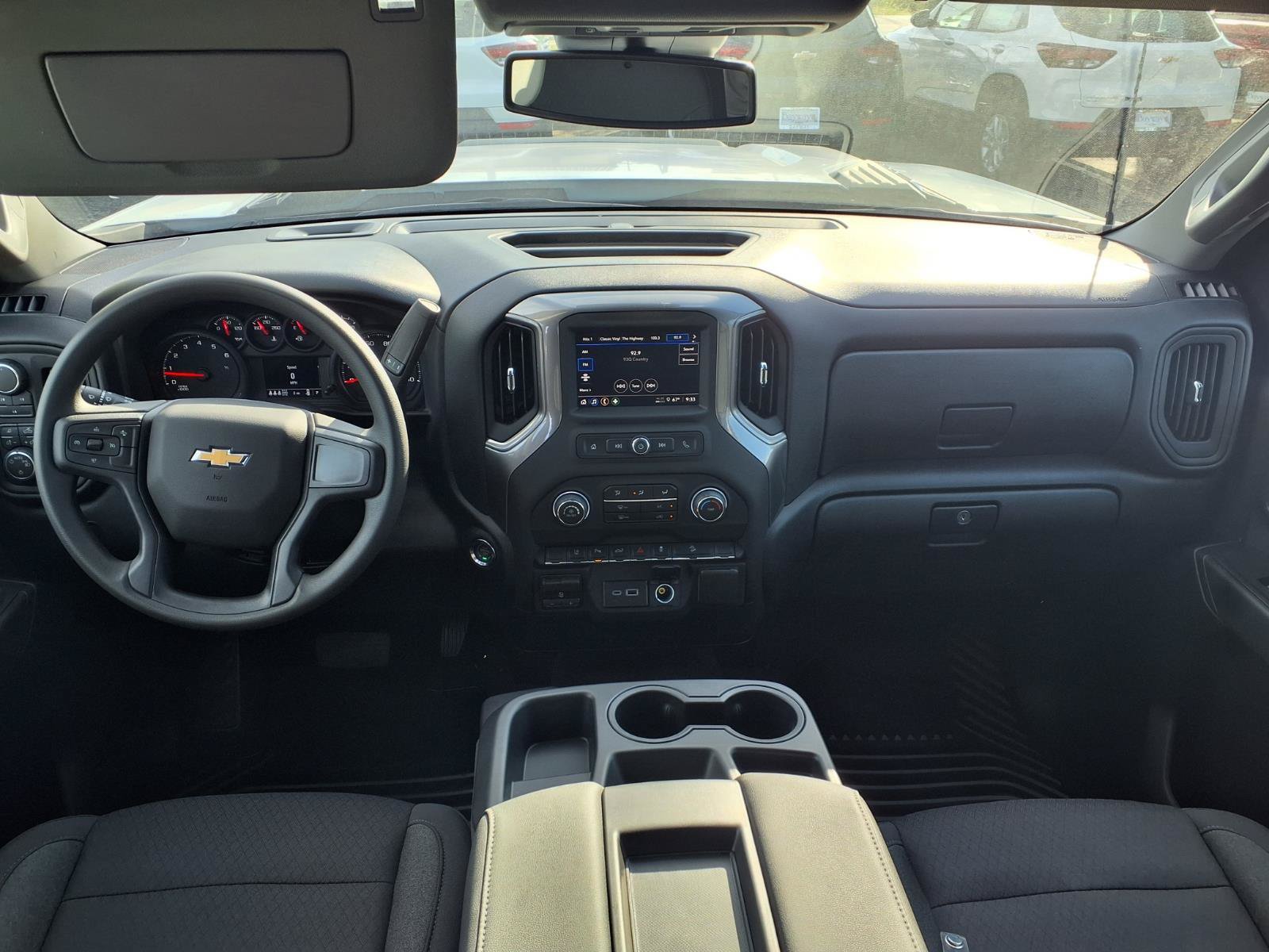 New 2026 Chevrolet Silverado 2500 Custom w/ Custom Value Package AWD/4WD image 4