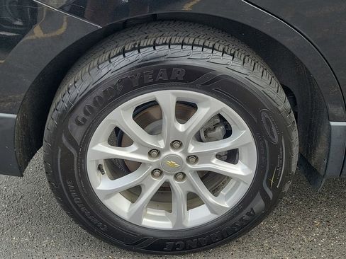 Used 2019 Chevrolet Equinox LS w/ LPO, Floor Liner Package FWD image 6
