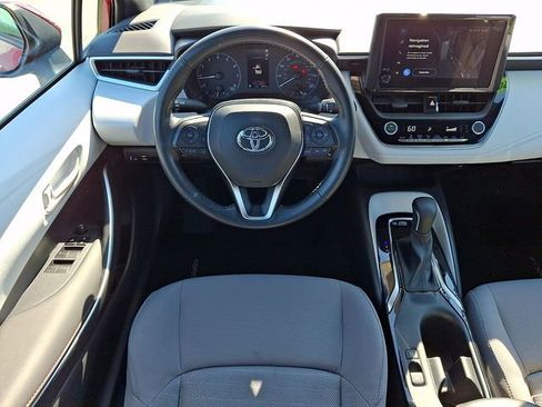 Certified 2023 Toyota Corolla SE w/ Carpet Mat Package (TMS) FWD image 11