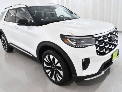 New 2026 Ford Explorer Platinum w/ LUX Leather Package image 5