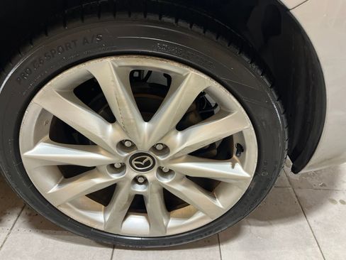 Used 2017 MAZDA MAZDA3 Touring FWD image 12