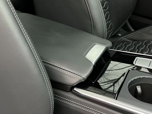 Used 2025 Audi RS 6 performance image 20