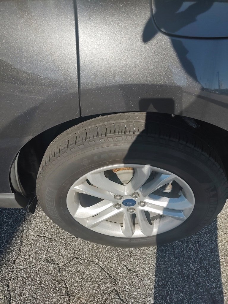 Used 2020 Ford Edge SEL FWD image 5