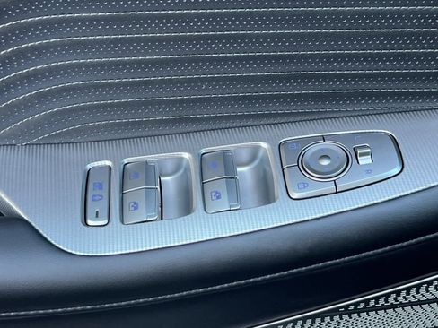 Used 2025 Hyundai Palisade Calligraphy image 14