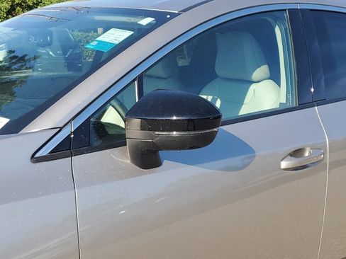 Certified 2025 Nissan Murano SL image 12