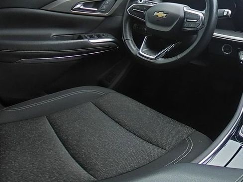 Used 2024 Chevrolet Traverse LT AWD/4WD image 19