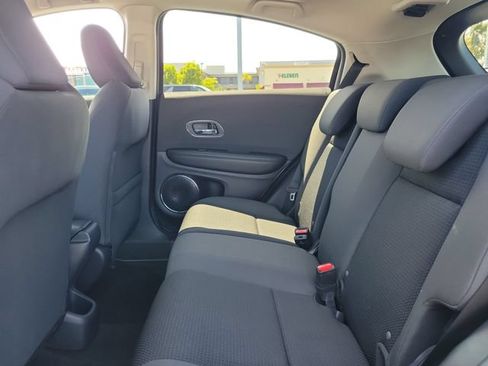 Certified 2022 Honda HR-V EX image 12