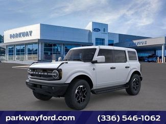 New 2026 Ford Bronco Outer Banks video 1
