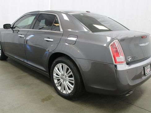 Used 2014 Chrysler 300 C w/ Beats Audio Group image 6