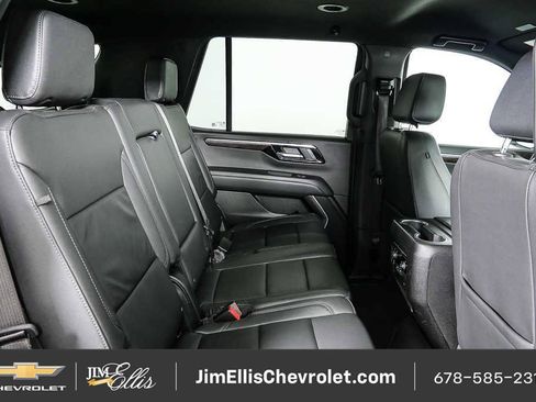 Certified 2025 Chevrolet Tahoe LT RWD image 19