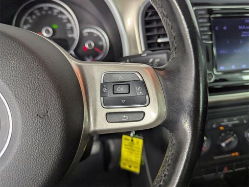 Used 2016 Volkswagen Beetle 1.8T SE image 23