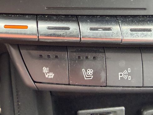 Certified 2023 Cadillac XT4 Sport image 26