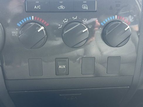 Used 2013 Toyota Tundra 2WD Double Cab Long Bed image 31